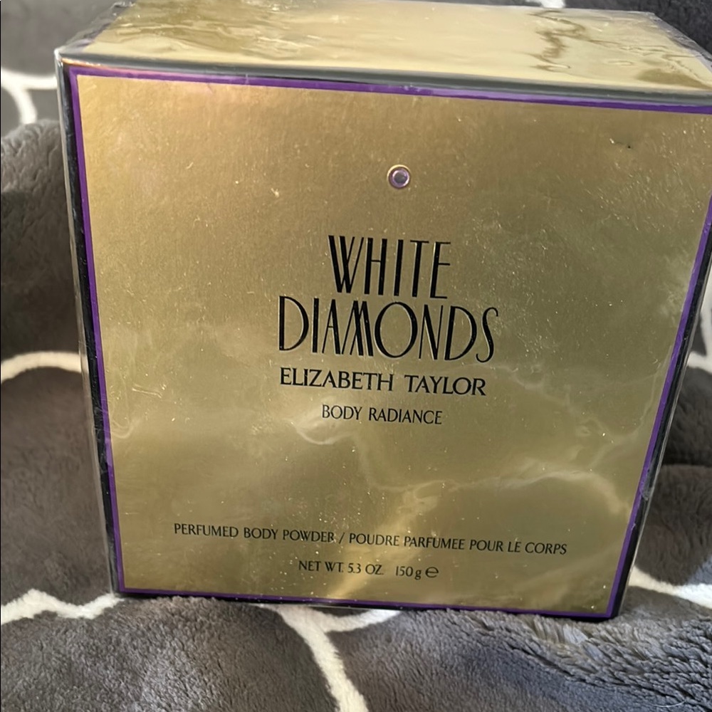 Elizabeth Taylor White Diamonds Body Powder